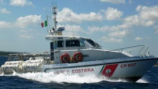 Plazhe të sigurta, 400 roje bregdetare në shërbim në Puglia, deri më 13 shtator