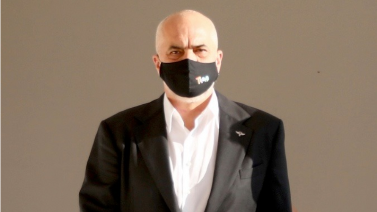 Rama mesazh për qytetarët: Mos harroni maskën