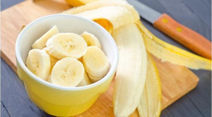 Pse nuk duhet të konsumoni në asnjë mënyrë banane me stomakun bosh