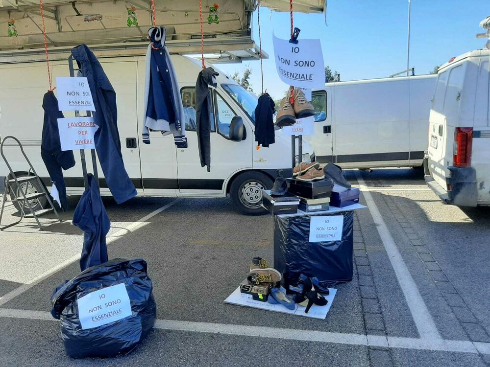 COVID-19, operatorët e tregut Carbonara në protestë: “Ne duam të punojmë”